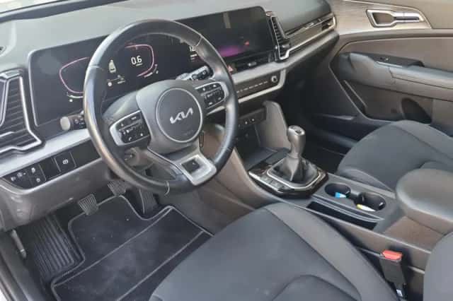 Kia Sportage (2023) thumbnail 14