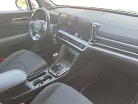 Kia Sportage (2023) thumbnail 15