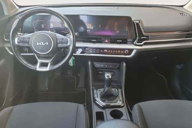 Kia Sportage (2023) thumbnail 17