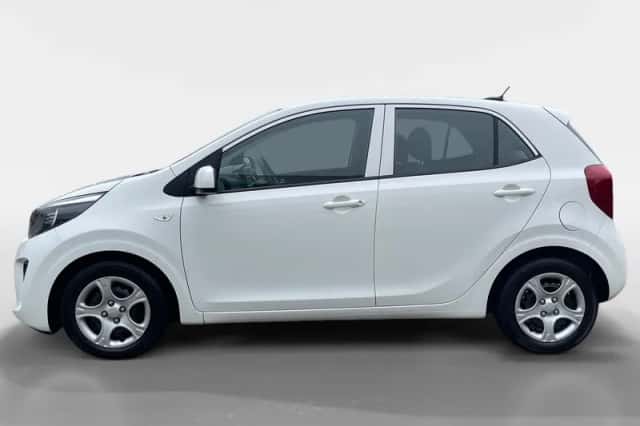 Kia Picanto (2022) thumbnail 2