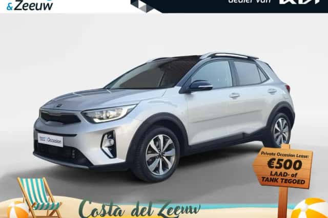 Kia Stonic (2021) thumbnail 1