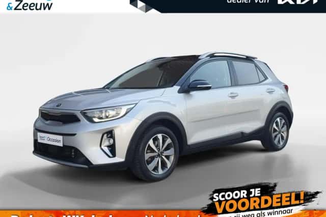 Kia Stonic (2021) thumbnail 1