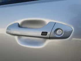 Kia Stonic (2021) thumbnail 13