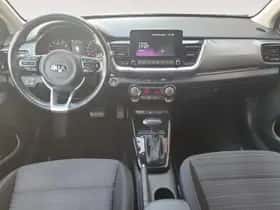 Kia Stonic (2021) thumbnail 24