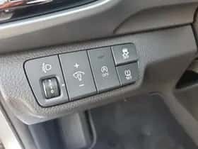 Kia Stonic (2021) thumbnail 34