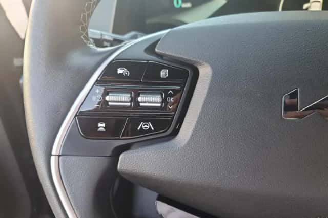 Kia EV6 (2024) thumbnail 27
