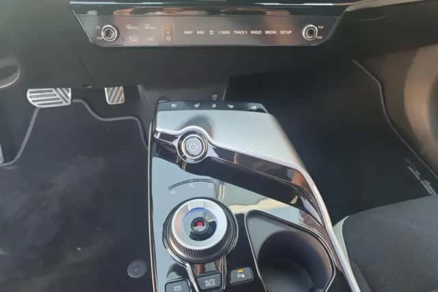 Kia EV6 (2024) thumbnail 35