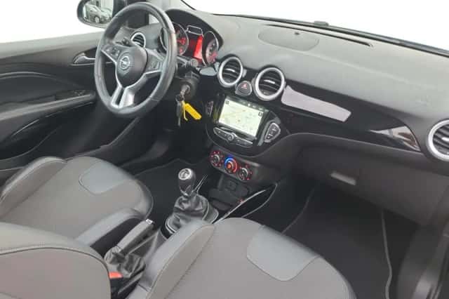 Opel Adam (2019) thumbnail 18