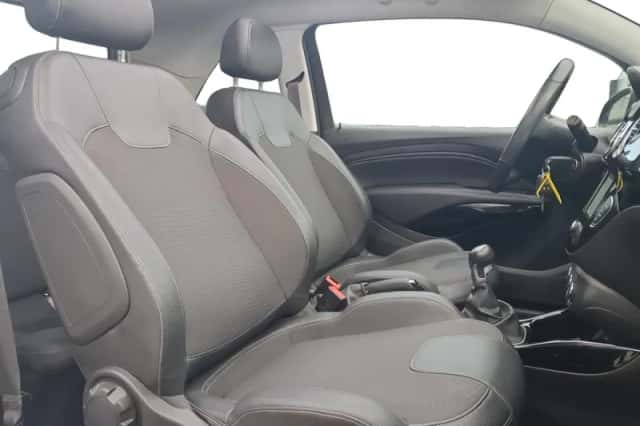Opel Adam (2019) thumbnail 19
