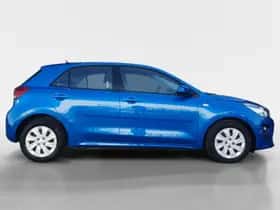 Kia Rio (2022) thumbnail 4