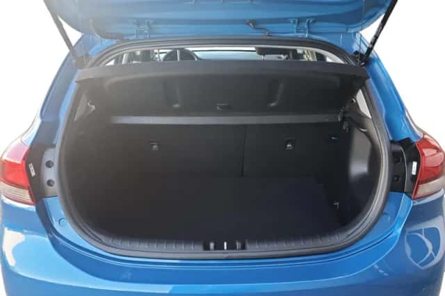 Kia Rio (2022) thumbnail 9