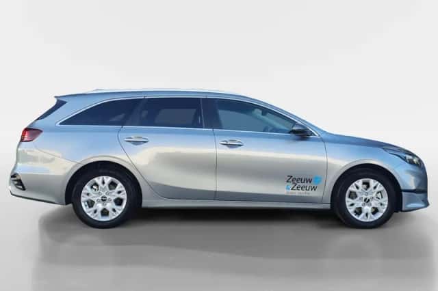 Kia Ceed Sportswagon (2025) thumbnail 4