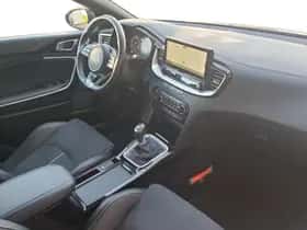 Kia Proceed (2024) thumbnail 18
