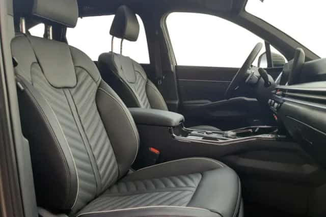 Kia Sorento (2025) thumbnail 23