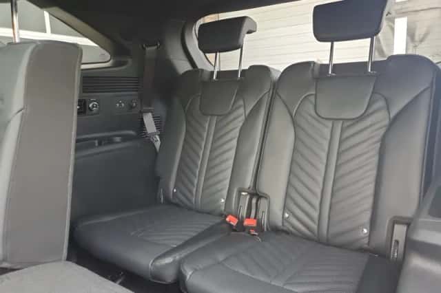 Kia Sorento (2025) thumbnail 25
