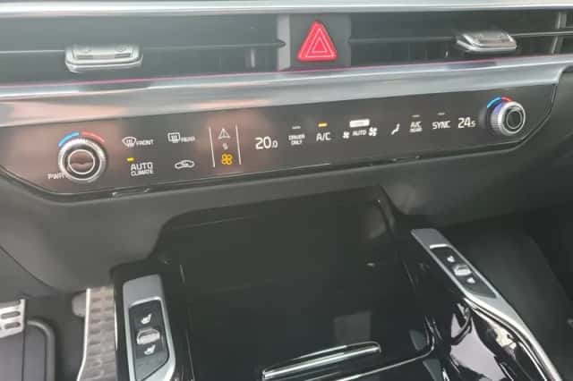 Kia Sorento (2025) thumbnail 38