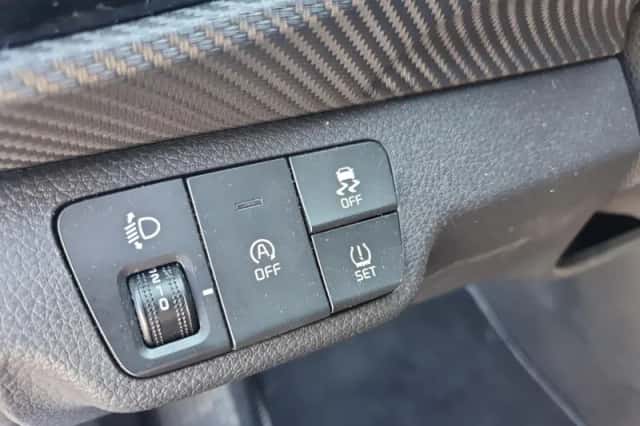 Kia Stonic (2025) thumbnail 29