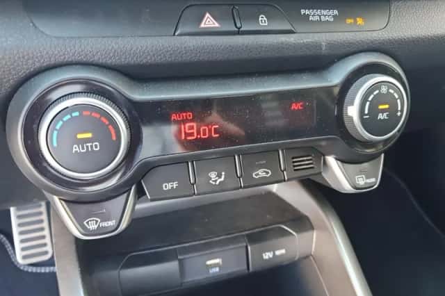 Kia Stonic (2025) thumbnail 31