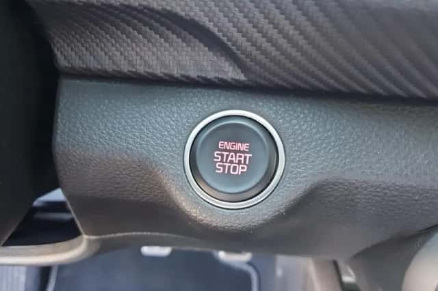 Kia Stonic (2025) thumbnail 32