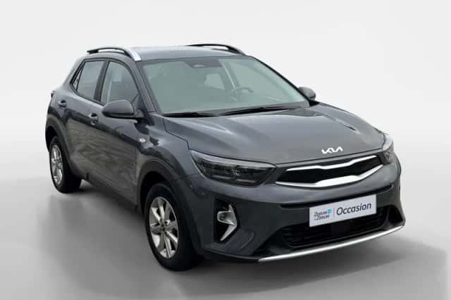 Kia Stonic (2023) thumbnail 5