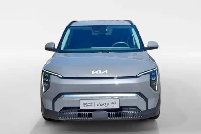 Kia EV3 (2025) thumbnail 2