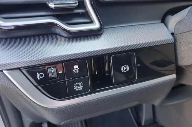Kia Sportage (2025) thumbnail 38