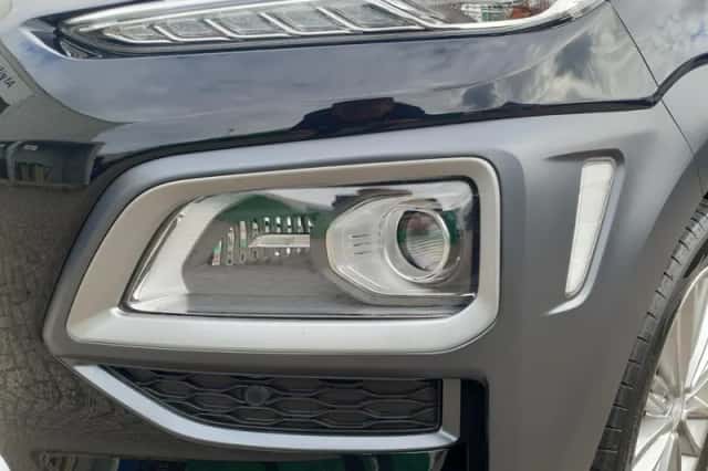 Hyundai Kona (2019) thumbnail 11