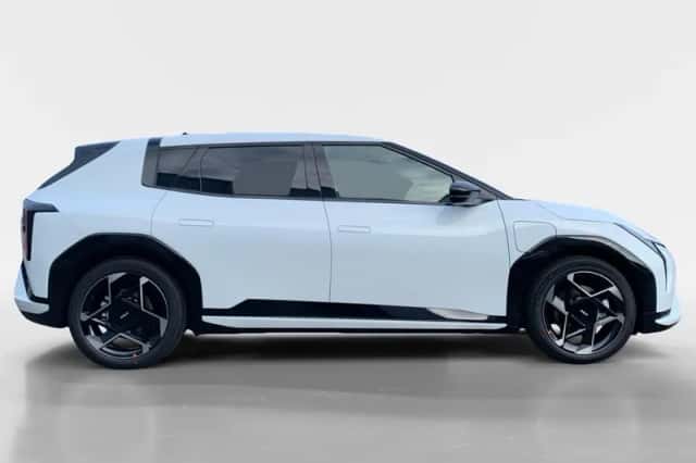 Kia EV4 (2026) thumbnail 6