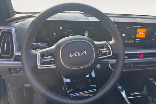 Kia Sorento (2026) thumbnail 16
