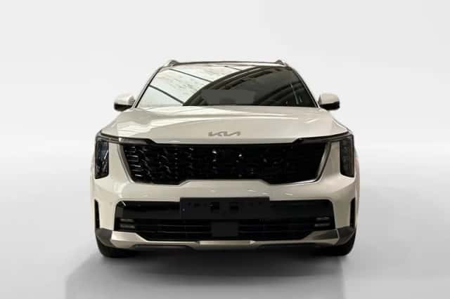 Kia Sorento (2024) thumbnail 2