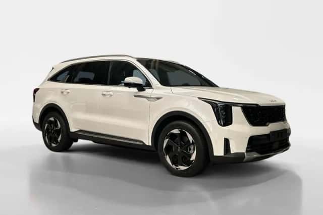 Kia Sorento (2024) thumbnail 3