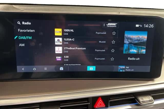 Kia Sorento (2024) thumbnail 24