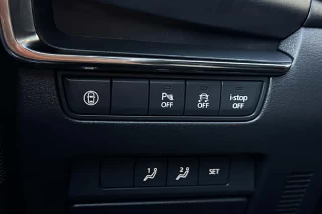 Mazda 3 (2020) thumbnail 18
