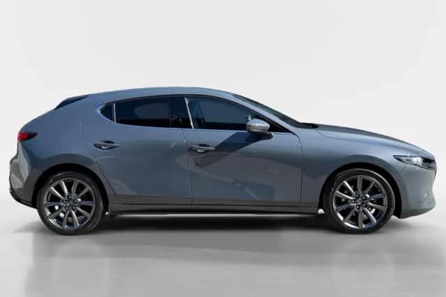 Mazda 3 (2020) thumbnail 4