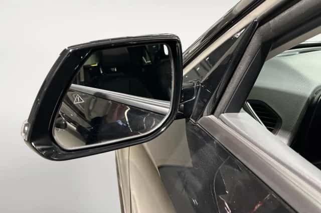 Kia Niro (2025) thumbnail 8