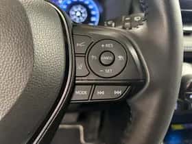 Toyota RAV4 (2023) thumbnail 16