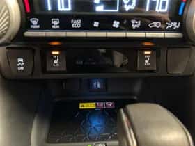 Toyota RAV4 (2023) thumbnail 27