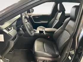 Toyota RAV4 (2023) thumbnail 28