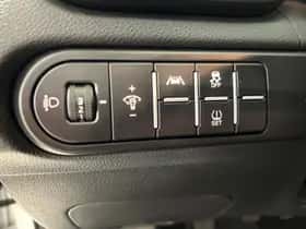 Kia Ceed Sportswagon (2022) thumbnail 11