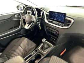 Kia Ceed Sportswagon (2022) thumbnail 25