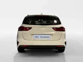 Kia Ceed Sportswagon (2022) thumbnail 5