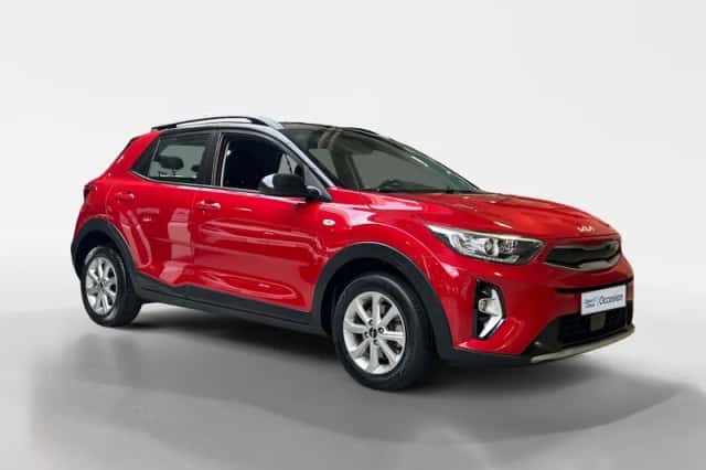 Kia Stonic (2021) thumbnail 3