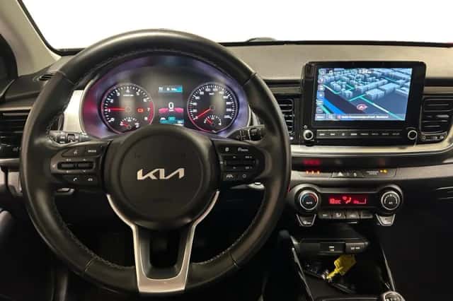 Kia Stonic (2021) thumbnail 13