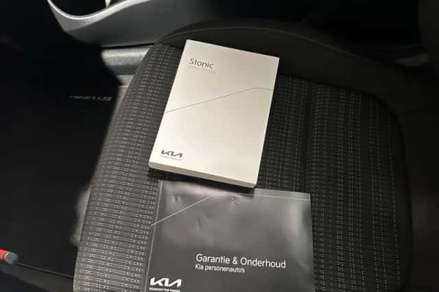 Kia Stonic (2021) thumbnail 29