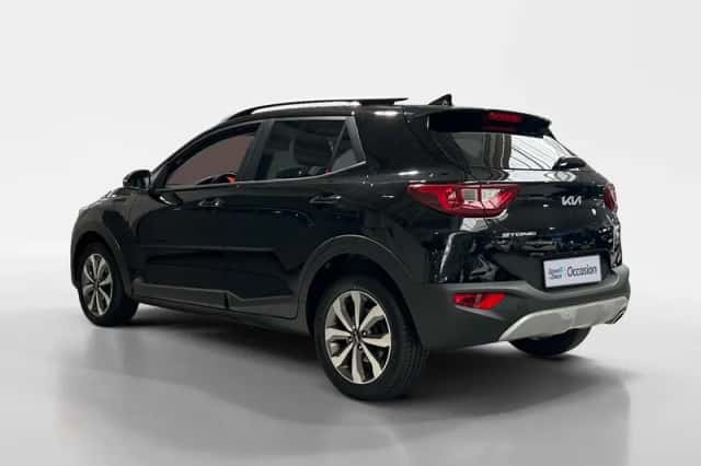 Kia Stonic (2021) thumbnail 7