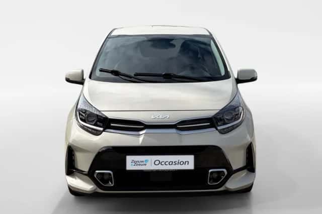 Kia Picanto (2022) thumbnail 3