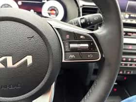 Kia Ceed Sportswagon (2024) thumbnail 12