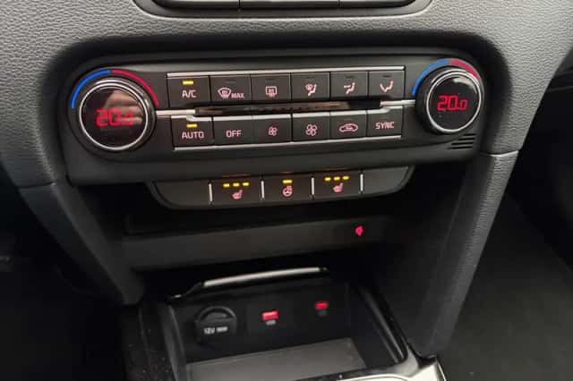 Kia Ceed Sportswagon (2024) thumbnail 19
