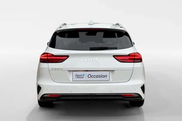 Kia Ceed Sportswagon (2024) thumbnail 7
