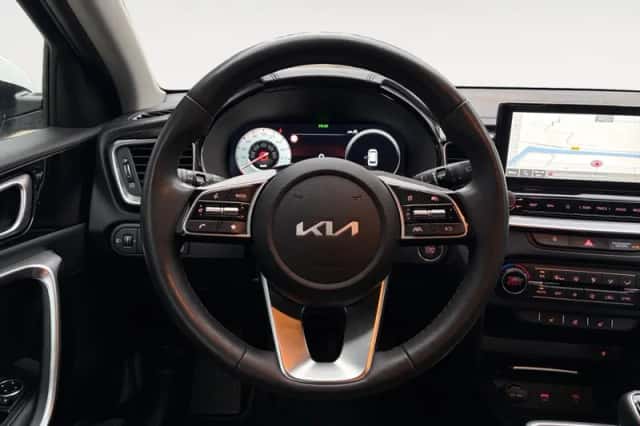 Kia Ceed Sportswagon (2024) thumbnail 10
